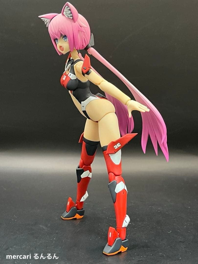 フレームアームズ・ガール スティレットSwimsuit Ver.塗装完成品②