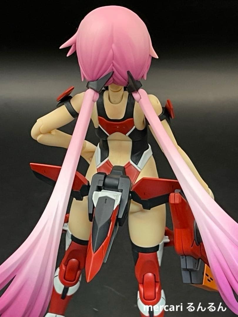 フレームアームズ・ガール スティレットSwimsuit Ver.塗装完成品②