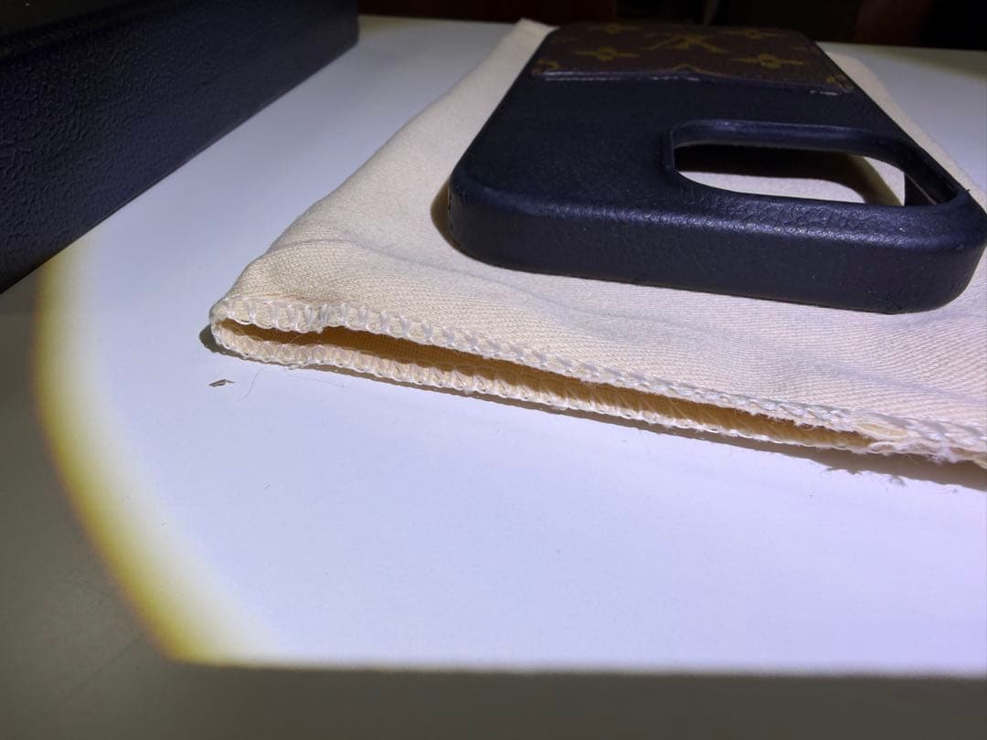 VUITTON iPhoneケース 16 PRO MAX モノグラム　正規品