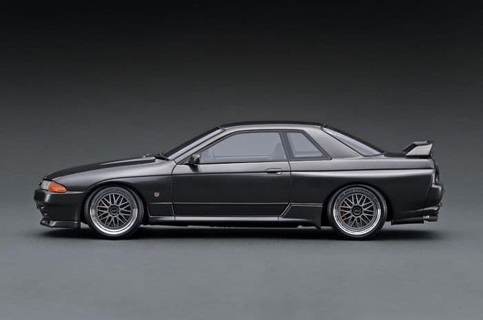 イグニッションモデル GT-R32 NISMO 1/18 モデル IG2165