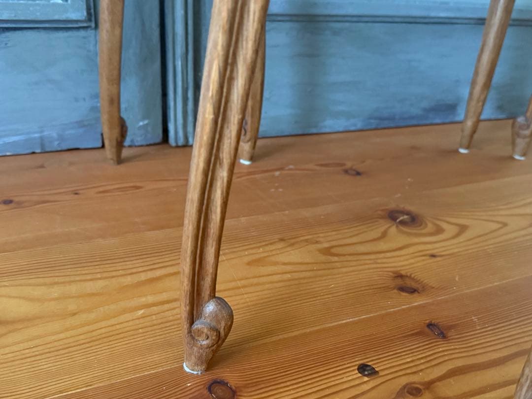 【値下げ】フランスアンティーク　ガラス天板のネストテーブル　猫脚