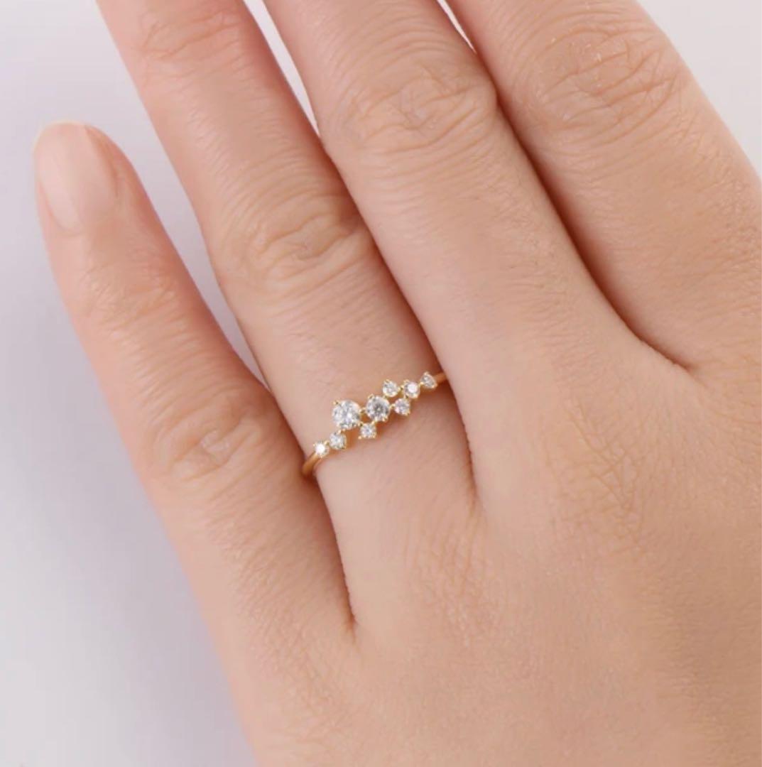 匿名配送　鑑別書　18kゴールド　9粒ダイヤモンドリング　アレルギー対応　新品