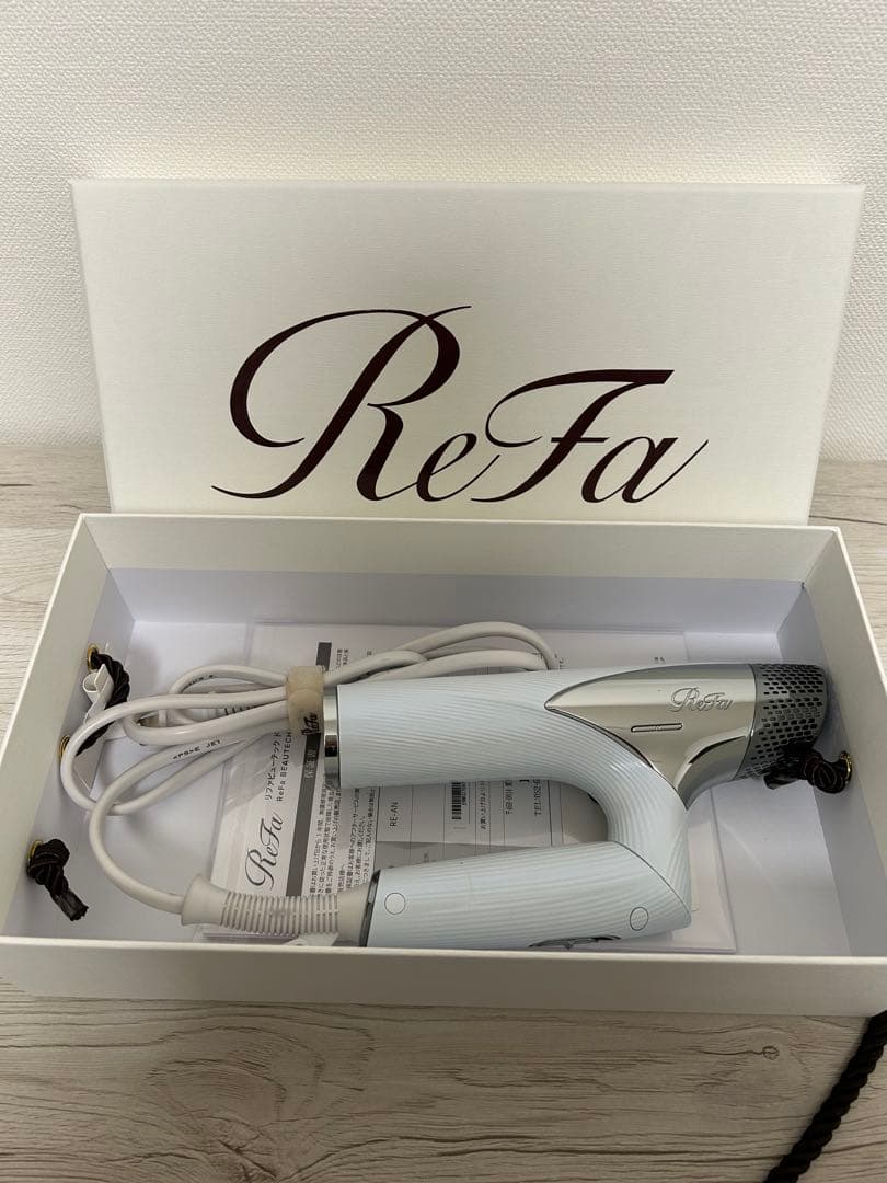 リファ BEAUTECH DRYER SMART ホワイト　RE-AN-02A