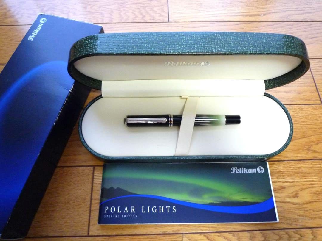 【美品】ペリカン 自然の美観シリーズ M640 ポーラーライト 万年筆（字幅F）