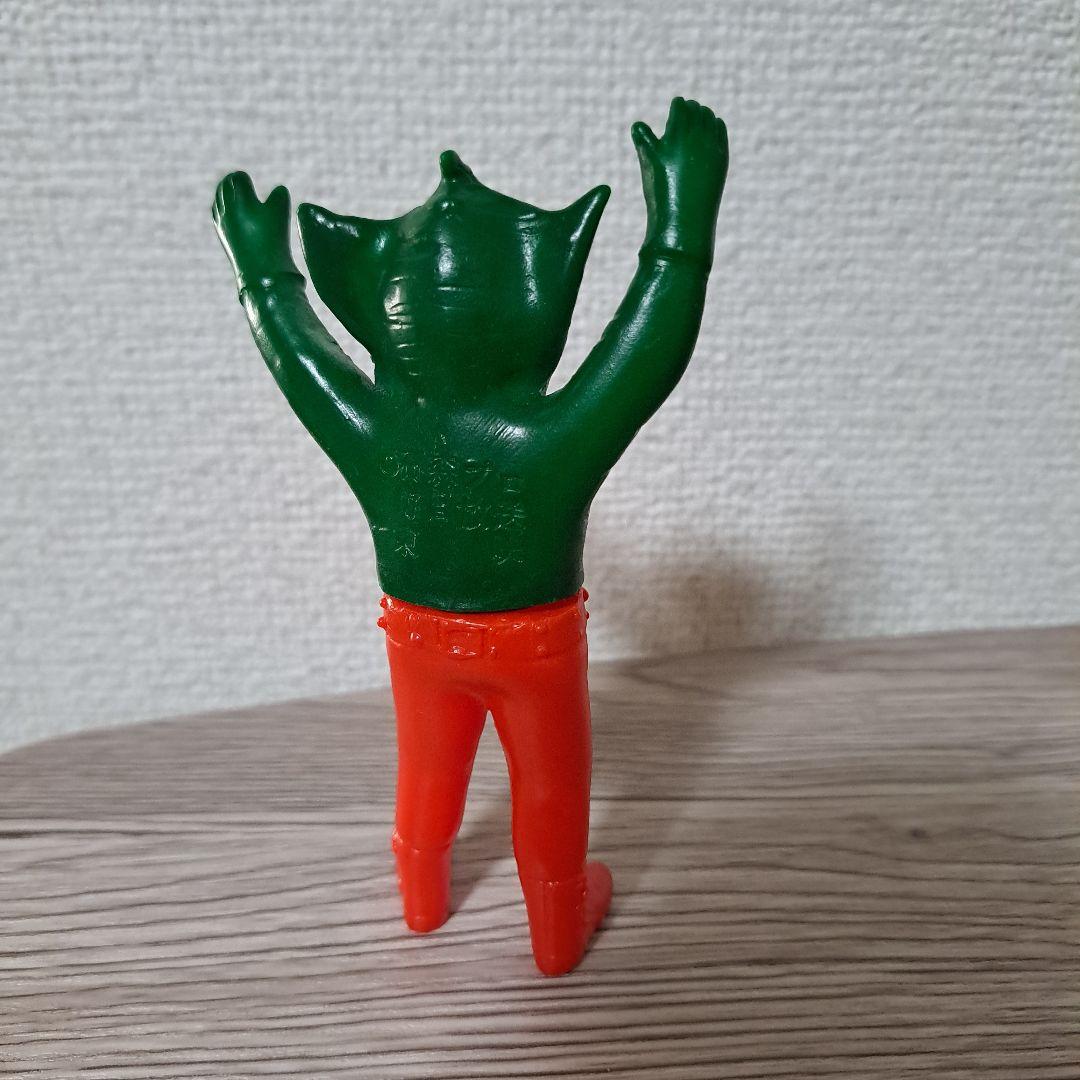 ソフビ　ユニコルノス　仮面ライダー　怪人　ミニサイズ