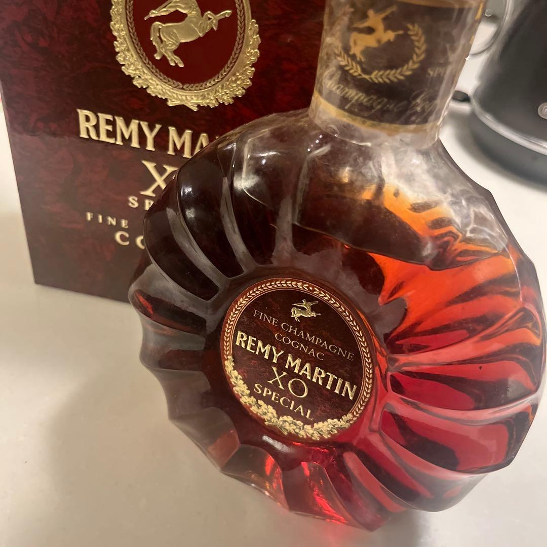 未開封　REMY MARTIN XO SPECIAL コニャック　古酒