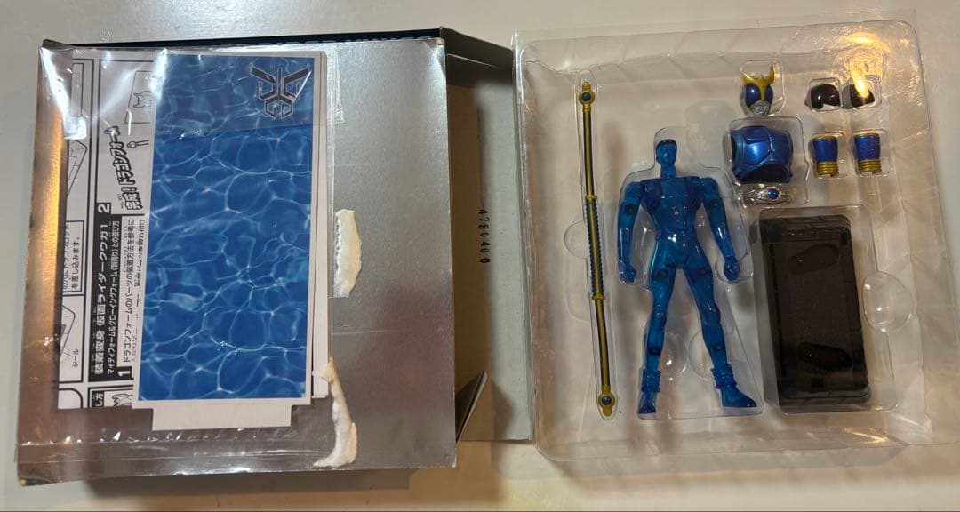 専用。値段交渉あり。仮面ライダークウガ　装着変身シリーズ　五代雄介三体おまけ