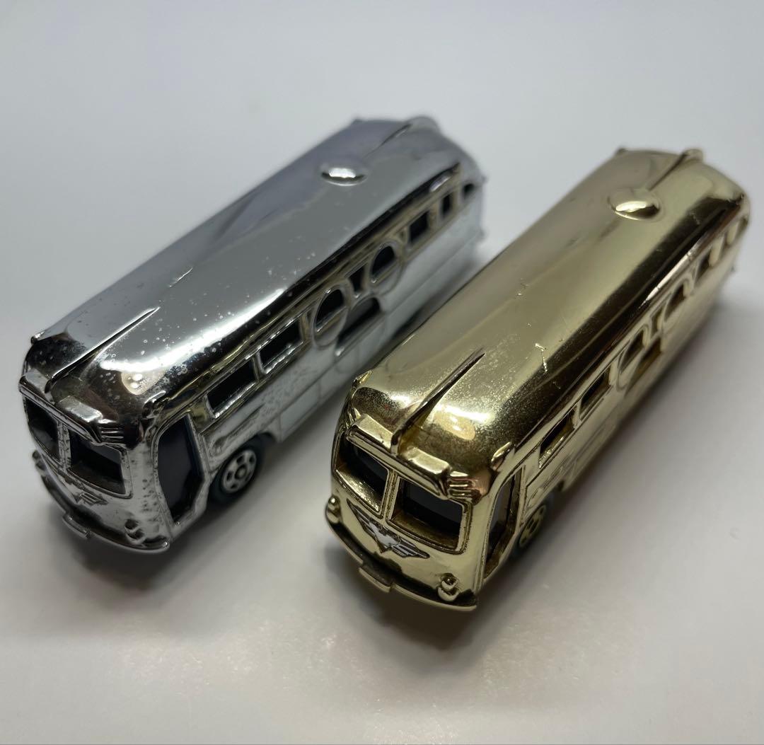 ディズニーリゾートクルーザー　ゴールドシルバー　2個セット