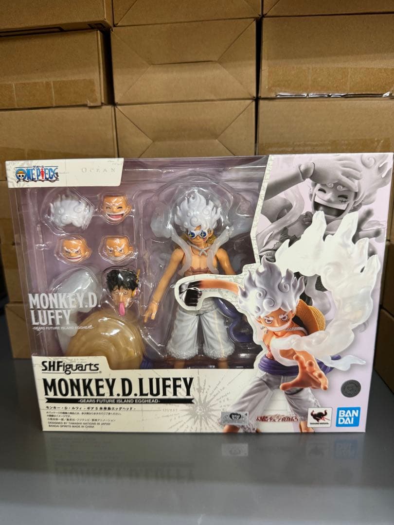 S.H. フィギュアーツ　ワンピース　ギア5　エッグヘッドver.