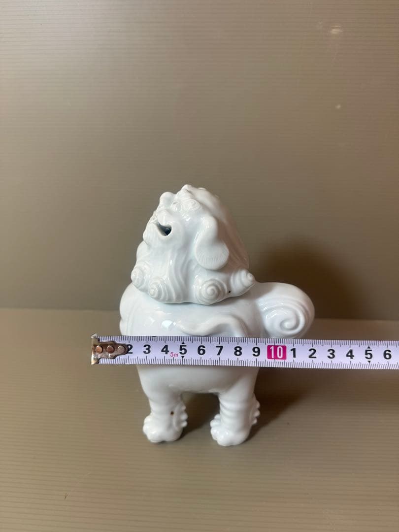 2905 無形文化財　平戸　三川内焼　白磁獅子　香炉　陽山松太郎作