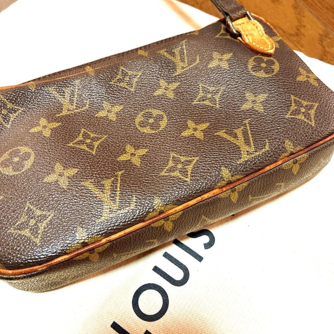 LOUIS VUITTON ルイヴィトン ポシェットマルリーバンドリエール