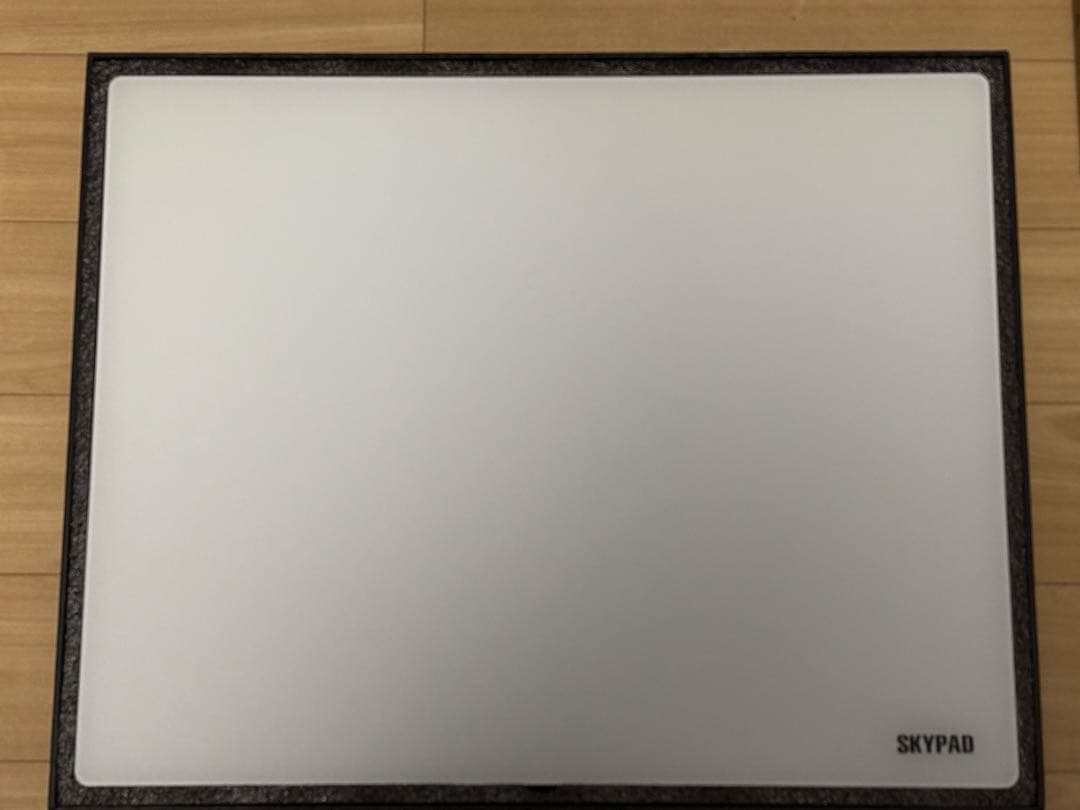 SKYPAD 3.0 XL ホワイト