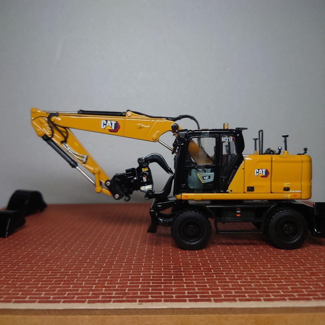 CAT M318 WHEELED EXCAVATOR カスタム品 1/50