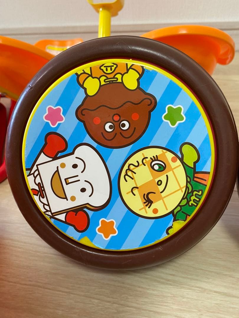 【美品】室内　アンパンマン デラックスII 三輪 アンパンマン三輪車