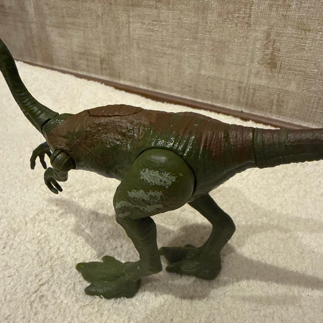 ジュラシックワールド 恐竜4体