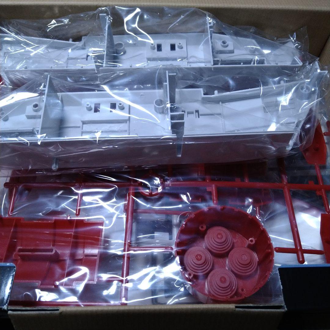 バンダイ　機動戦士ガンダム　1/400　ホワイトベース