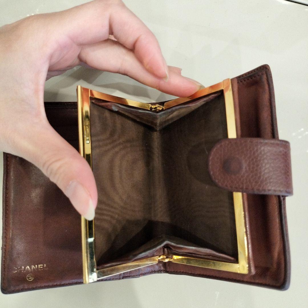 CHANEL キャビアスキン 二つ折り財布 コンパクト ブラウン がま口