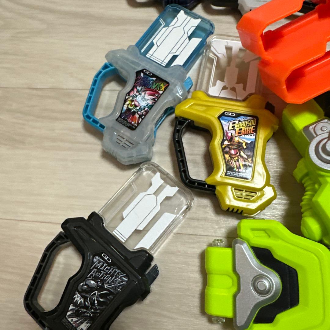 仮面ライダー　エグゼイド　ベルト　ガシャット