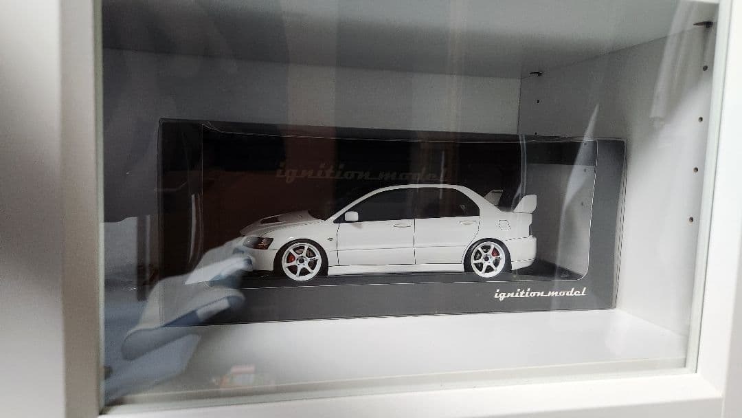 イグニッションモデル1/18モデル 三菱ランサーエボリューション9【最終値下げ】