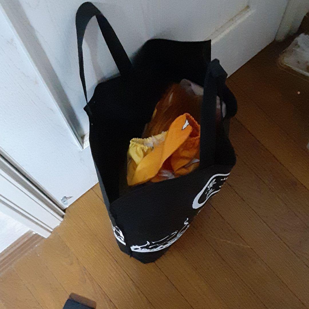 鬼滅の刃 我妻善逸コスプレ服(かつらと専用バックセット)