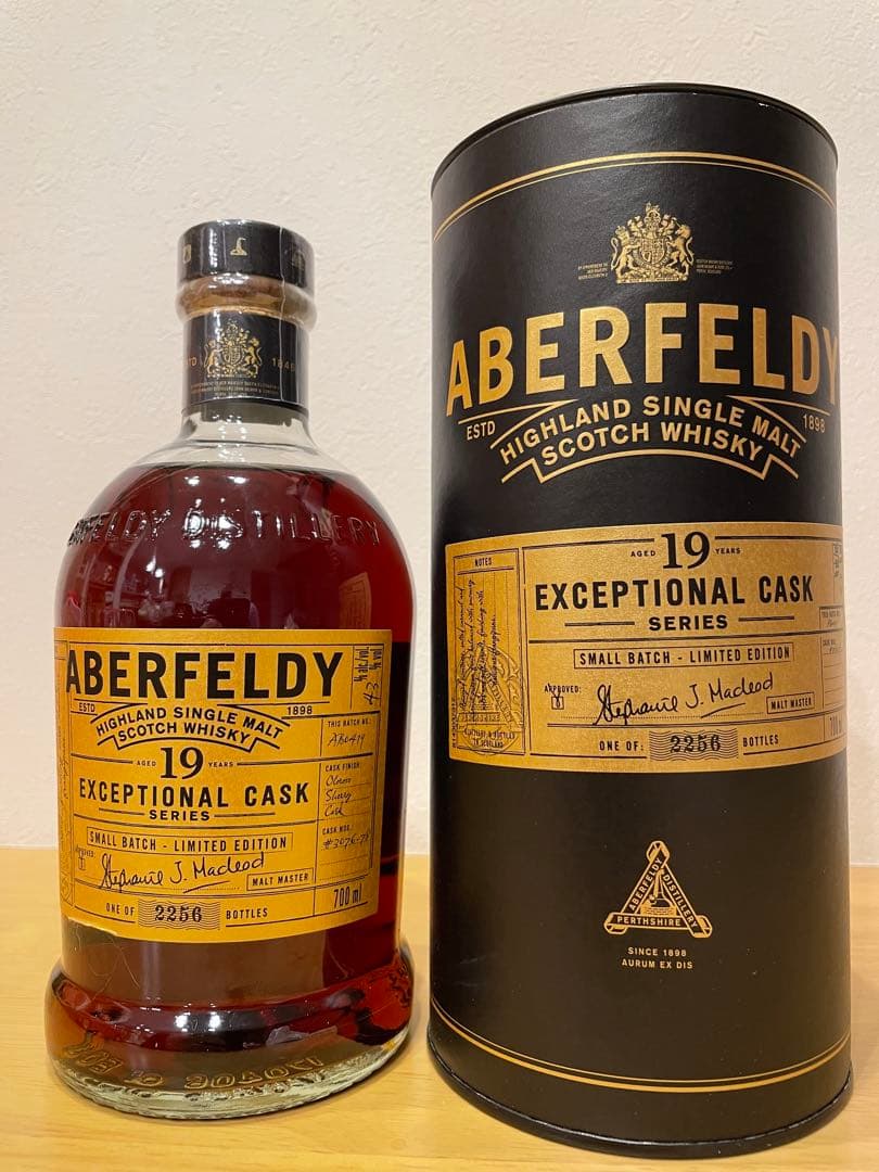 アバフェルディ 19年 エクセプショナルカスクシリーズ 43% 700ml　1本