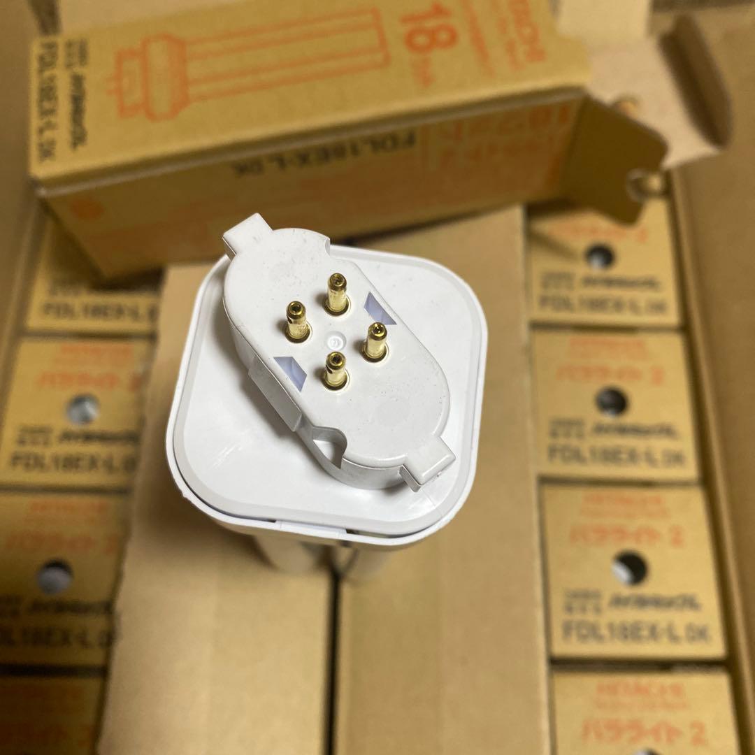 日立コンパクト型蛍光ランプ18Wパラライト2 【1箱10個入✖️2箱】20個