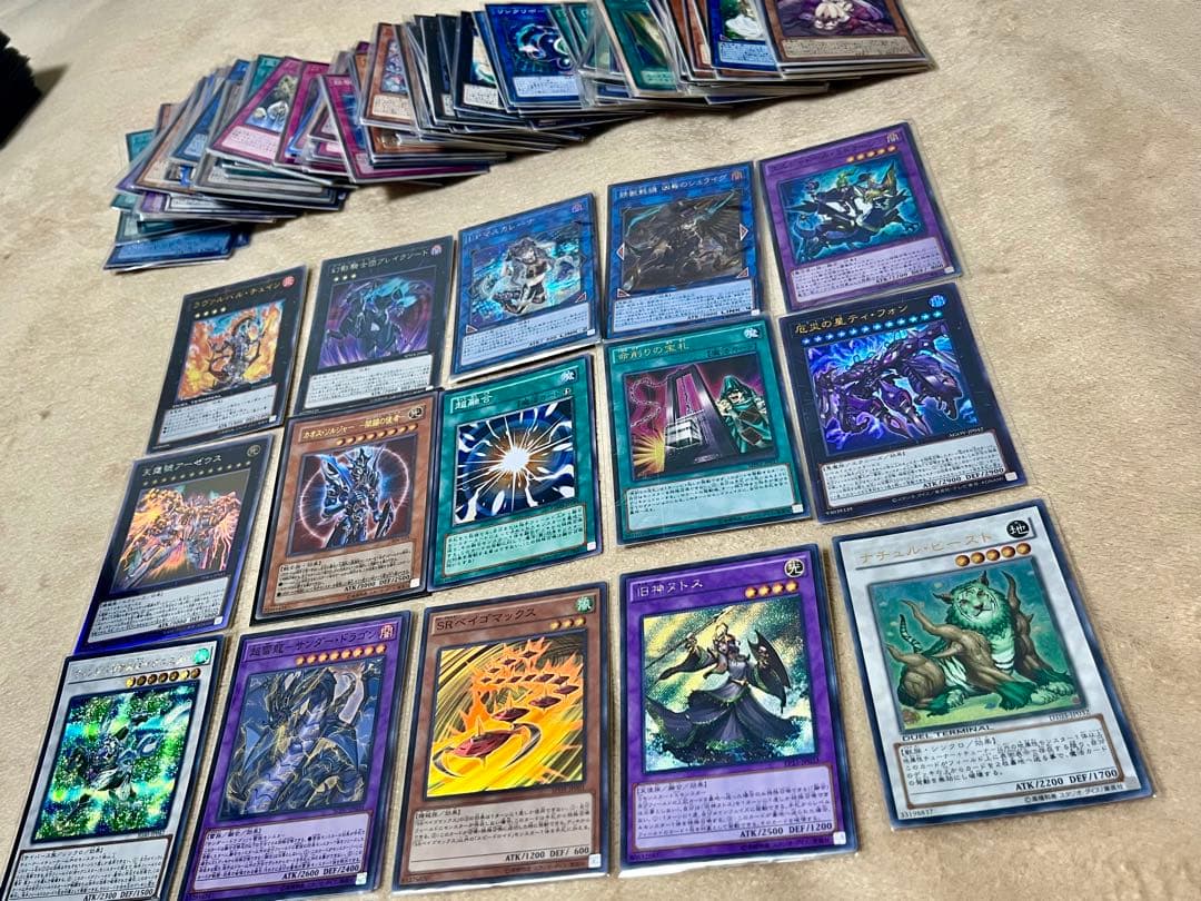 3*読様 遊戯王 引退品 決闘都市スリーブ4種 デッキ4種