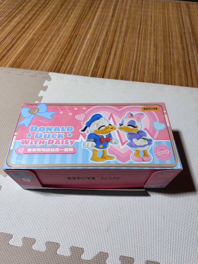 52toys ドナルドダックウィズデイジー　新品未開封ボックス　6個