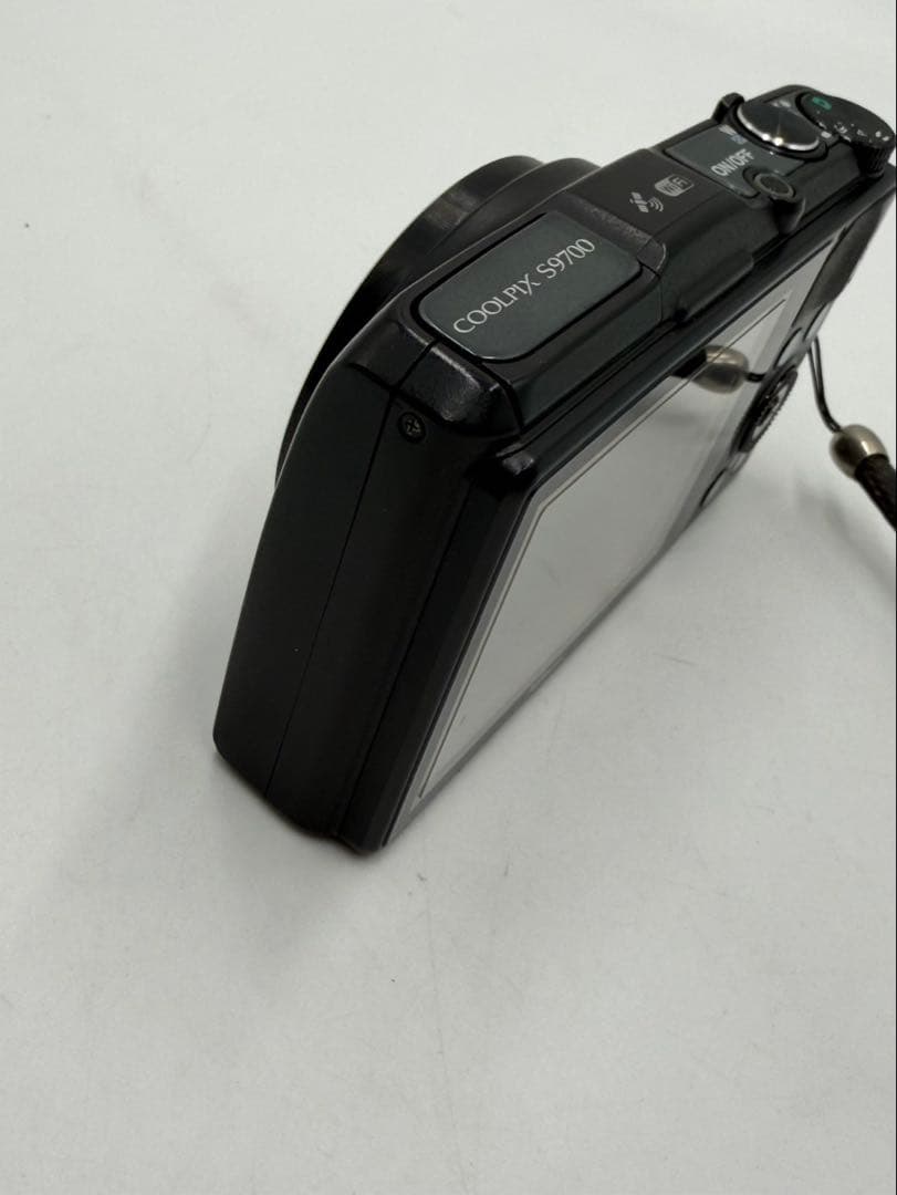 Nikon COOLPIX S9700 デジカメ ブラック　30倍ズーム