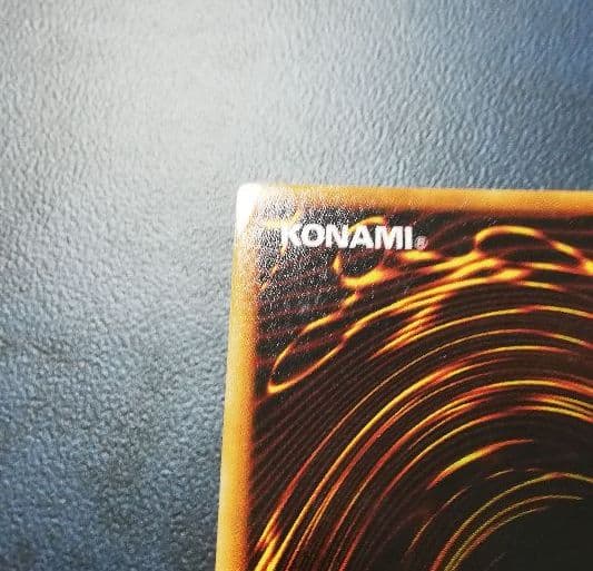 【遊戯王】初期 貴重 美品 ブラックマジシャン