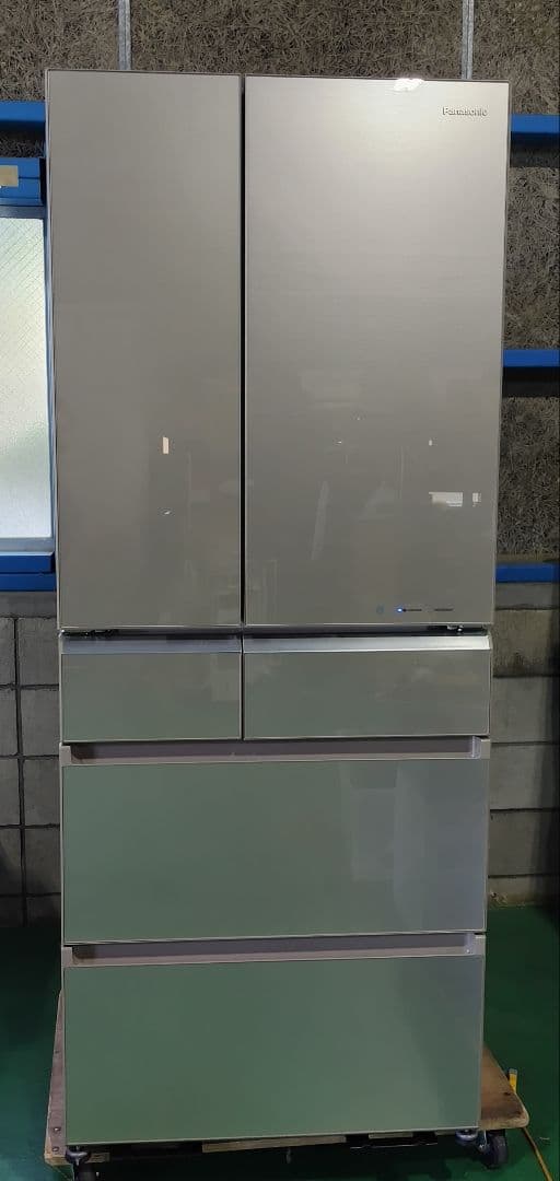 パナソニック ノンフロン冷凍冷蔵庫 NR-F618XG-N