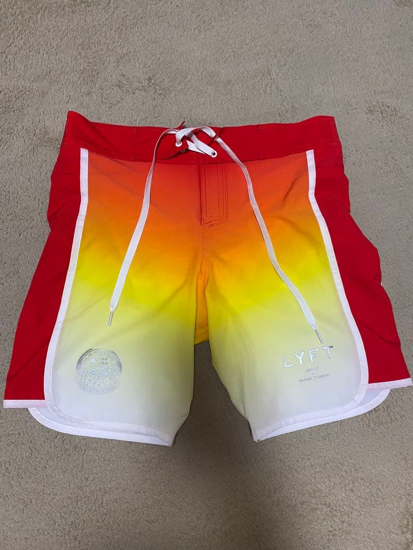 LYFTサーフパンツ Sサイズ