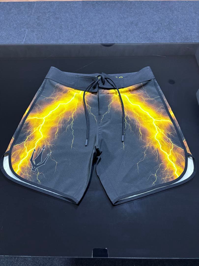 FIED サーフパンツ