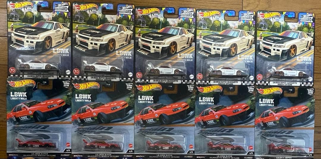 ホットウィール　リバティーウォーク LBWKシルエット スカイラインER34