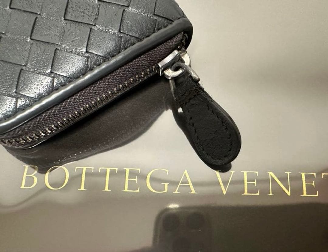 【付属品付】ボッテガヴェネタ イントレチャートケース/ラム/灰1️⃣✨✨