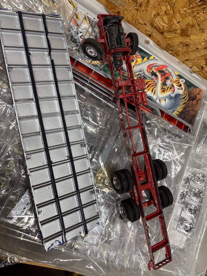 アオシマ　デコトラプラモデル　押田運送　角文観光　おまけ付き　土曜日午前まで出品