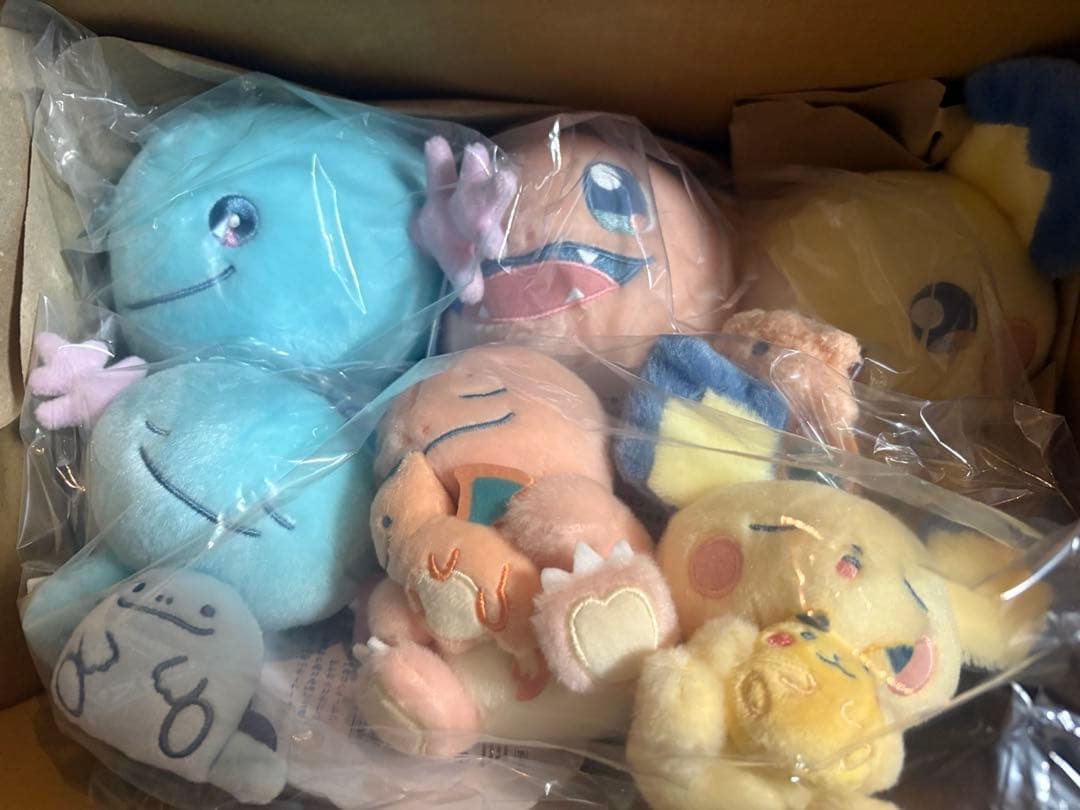 ポケモンセンター　ぬいぐるみとマスコット6種セットLittle Daydream