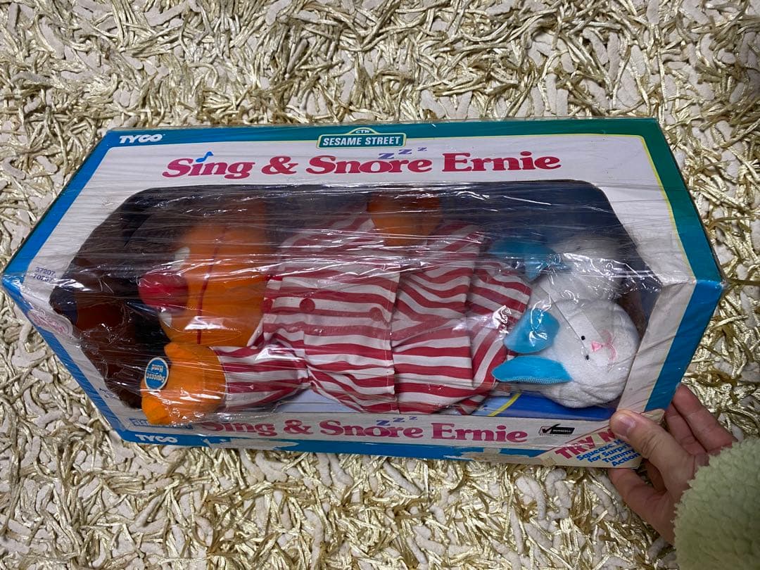 SESAME STREET「Sing & Snore Ernie／TYCO製