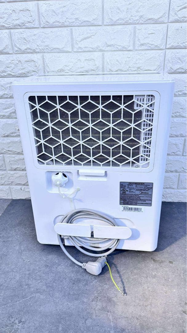 Midea 除湿機　MAD22C1AWS 2022年製