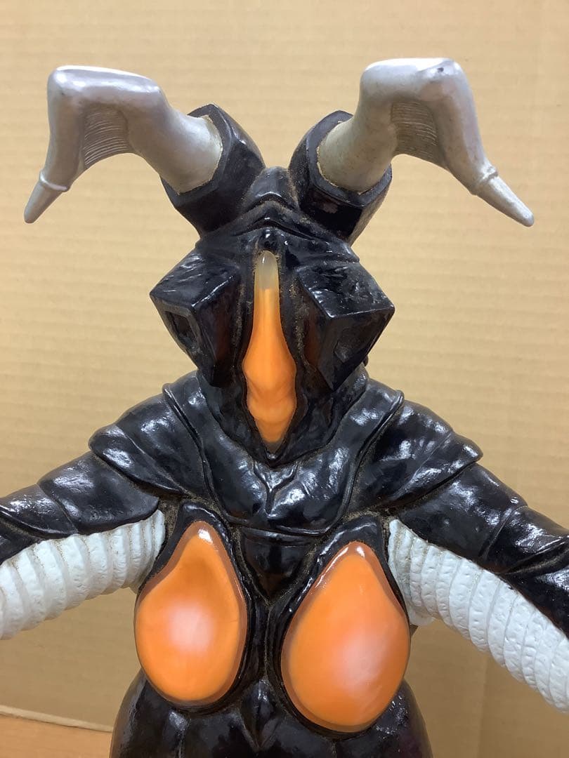 【非売品】ウルトラマンシリーズ ソフビ キングジョー　ゼットン