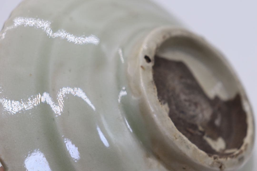 中国　青磁　皿　龍泉窯　アンティーク　送料込み250816