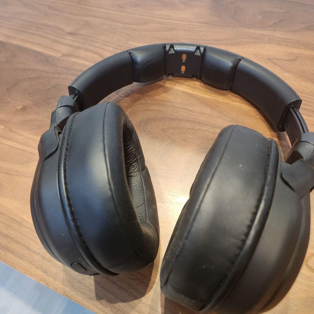 美品　SONY ワイヤレスヘッドホン　TMR-L600 WH-L600R