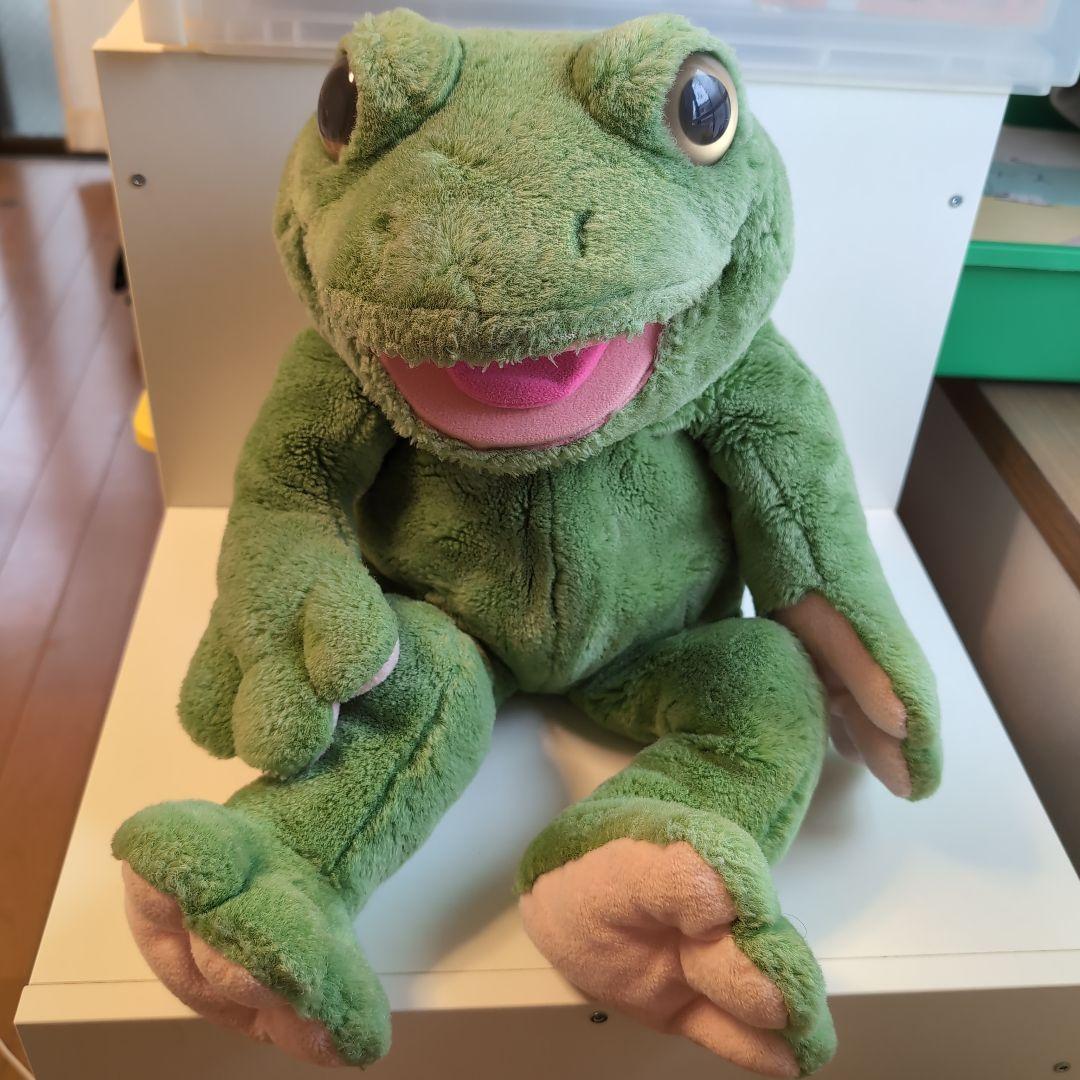 プレイトーキン　カエルのパペット