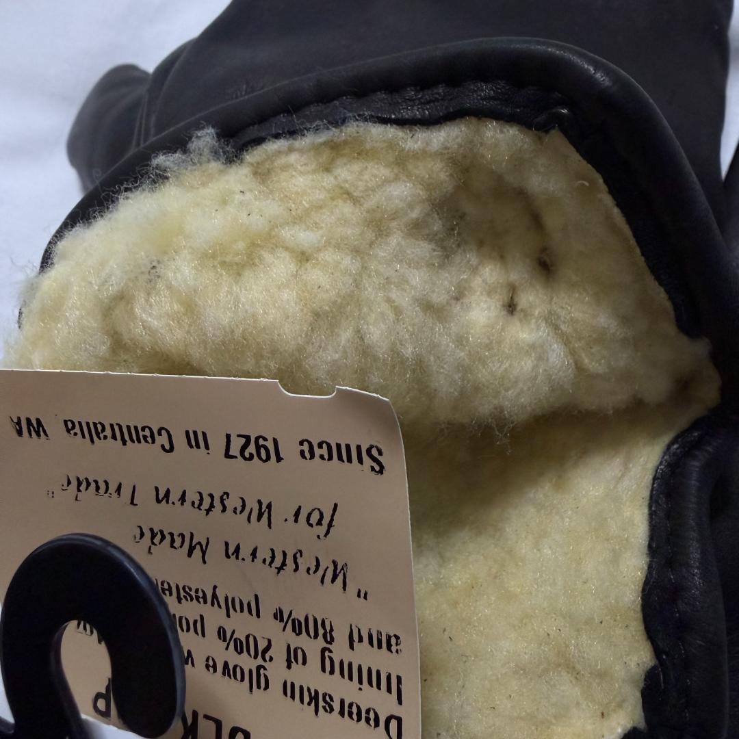 笑*ん様 新品　定価以下～　キムタク着　HTC　ガイヤーグローブ　スタッズ手袋