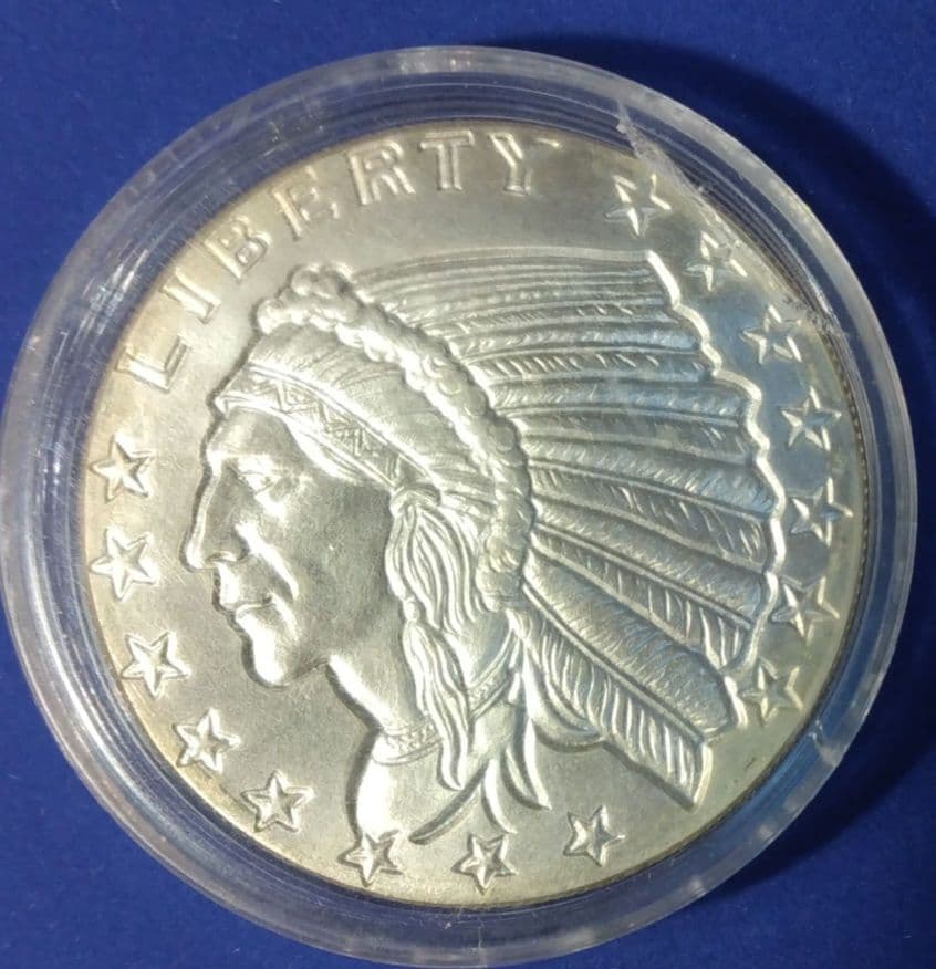 インディアンヘッド純銀1オンス 青いケース付き