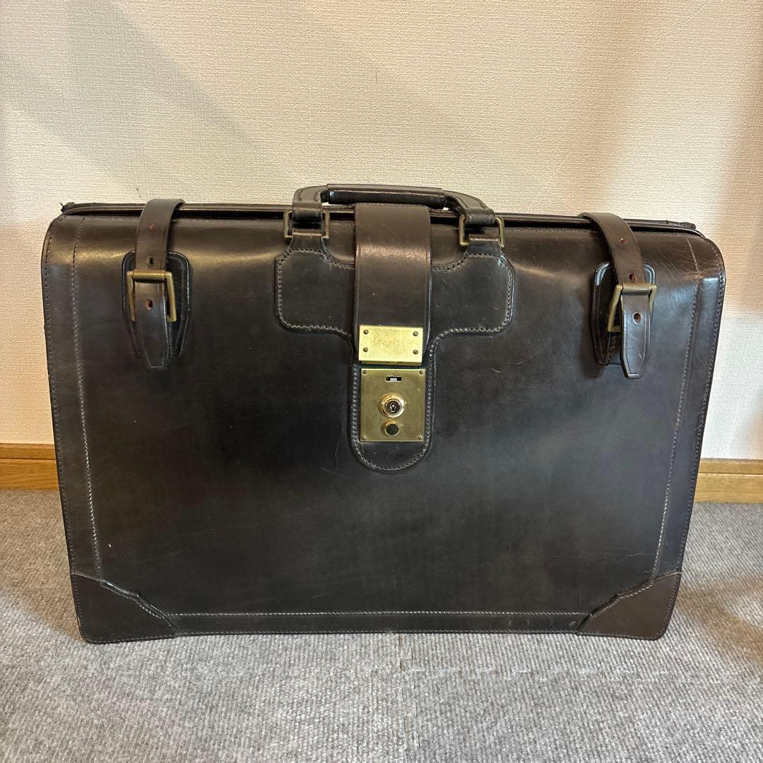 THOM BROWNE. ドクターズバッグ ブライドルレザーサンプル品 レア