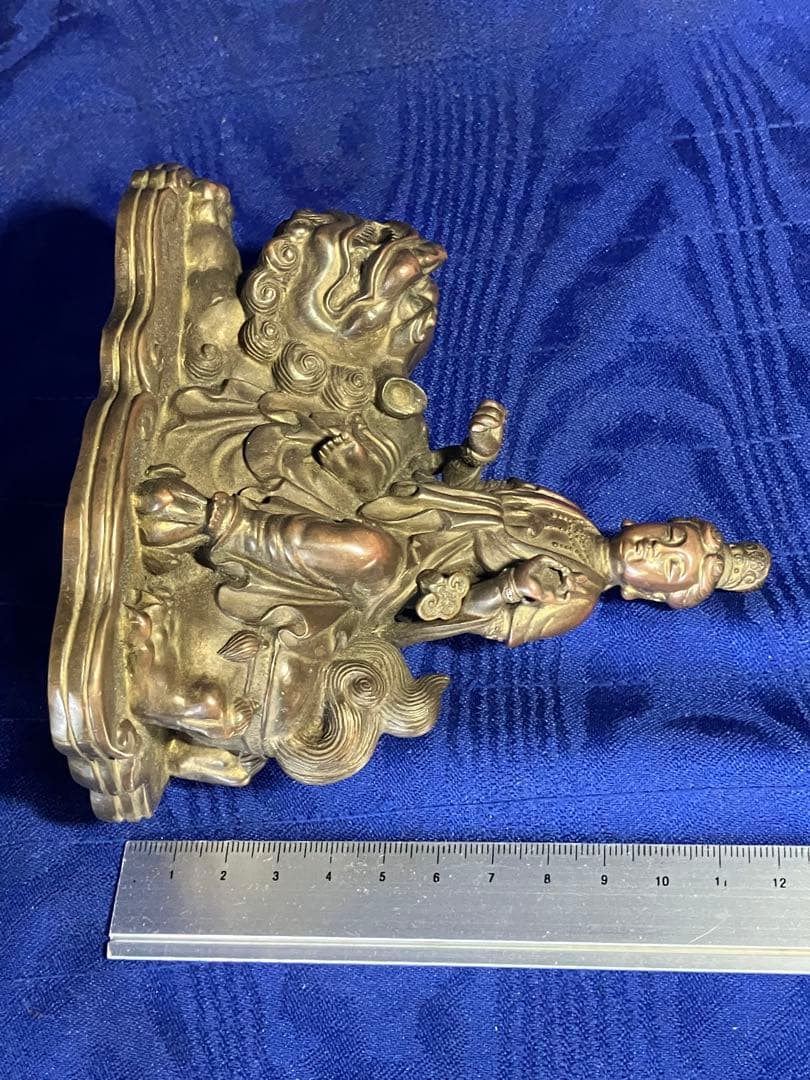 観音様　獅子　銅　真鍮　観音菩薩　仏像