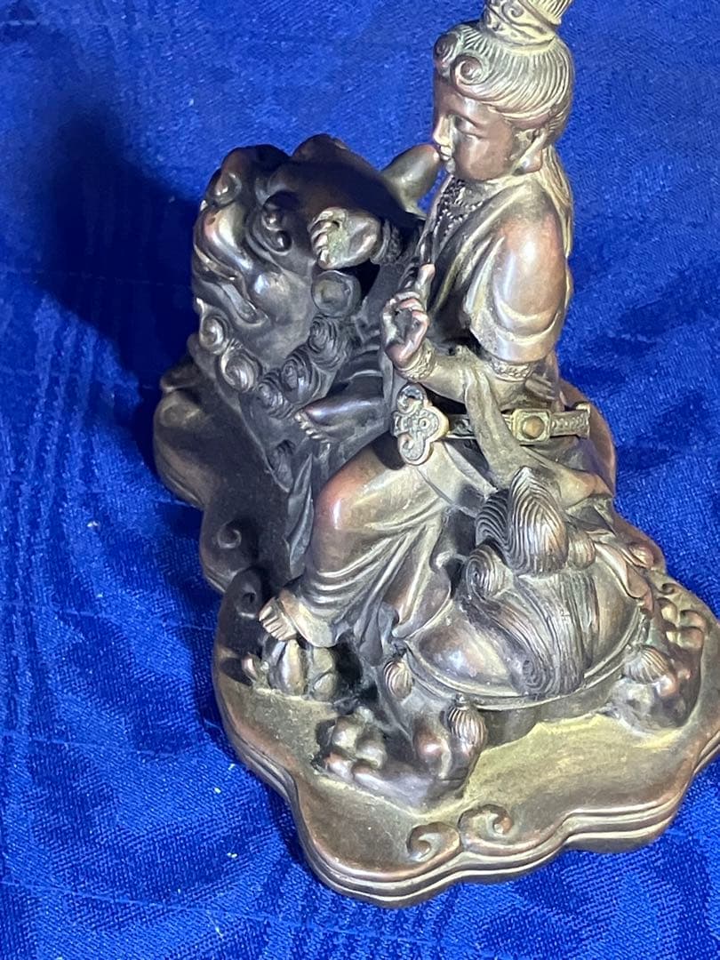 観音様　獅子　銅　真鍮　観音菩薩　仏像