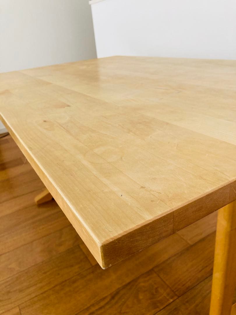 【MOMO NATURALダイニングテーブル】◆幅140センチ◆奥行き83センチ