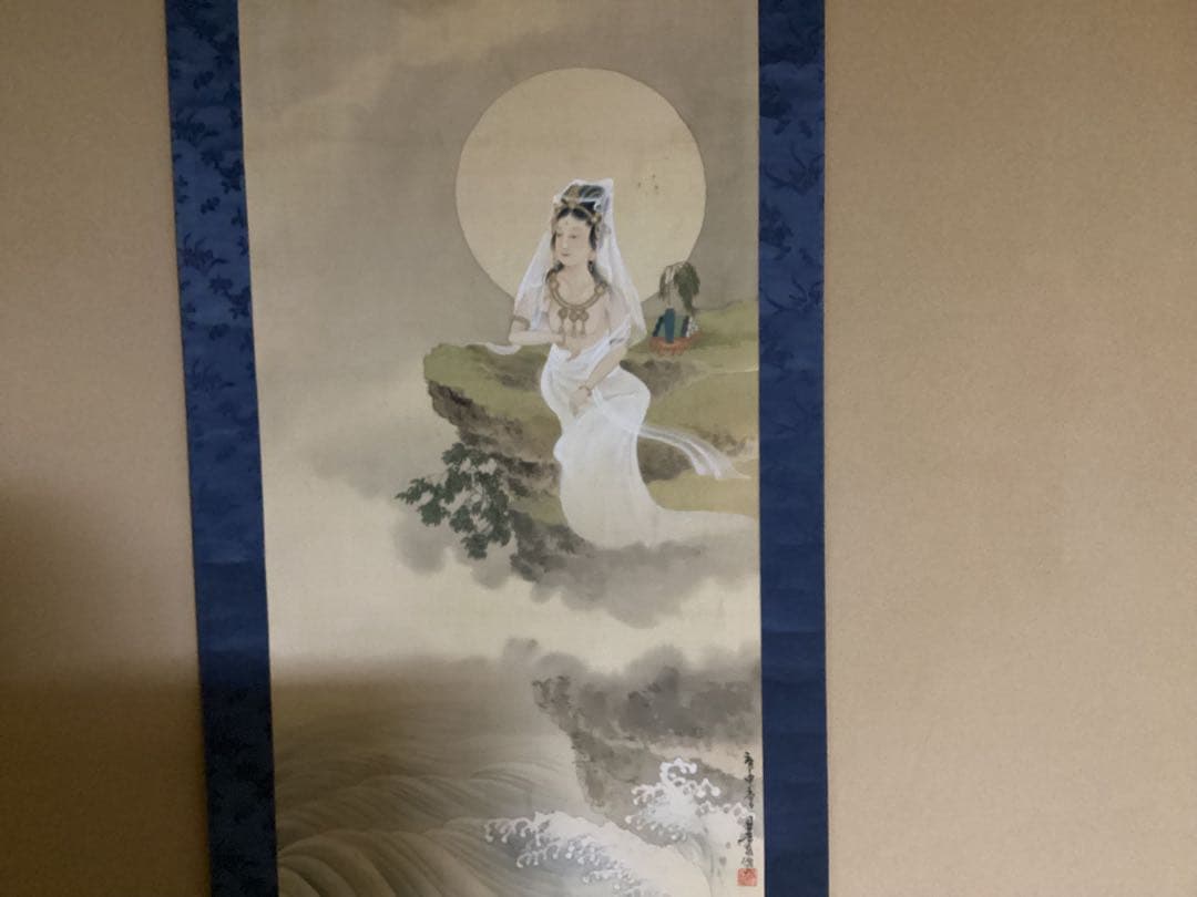 O-1 養流の観音　　水墨画 掛け軸 観音様　華泉　年代物